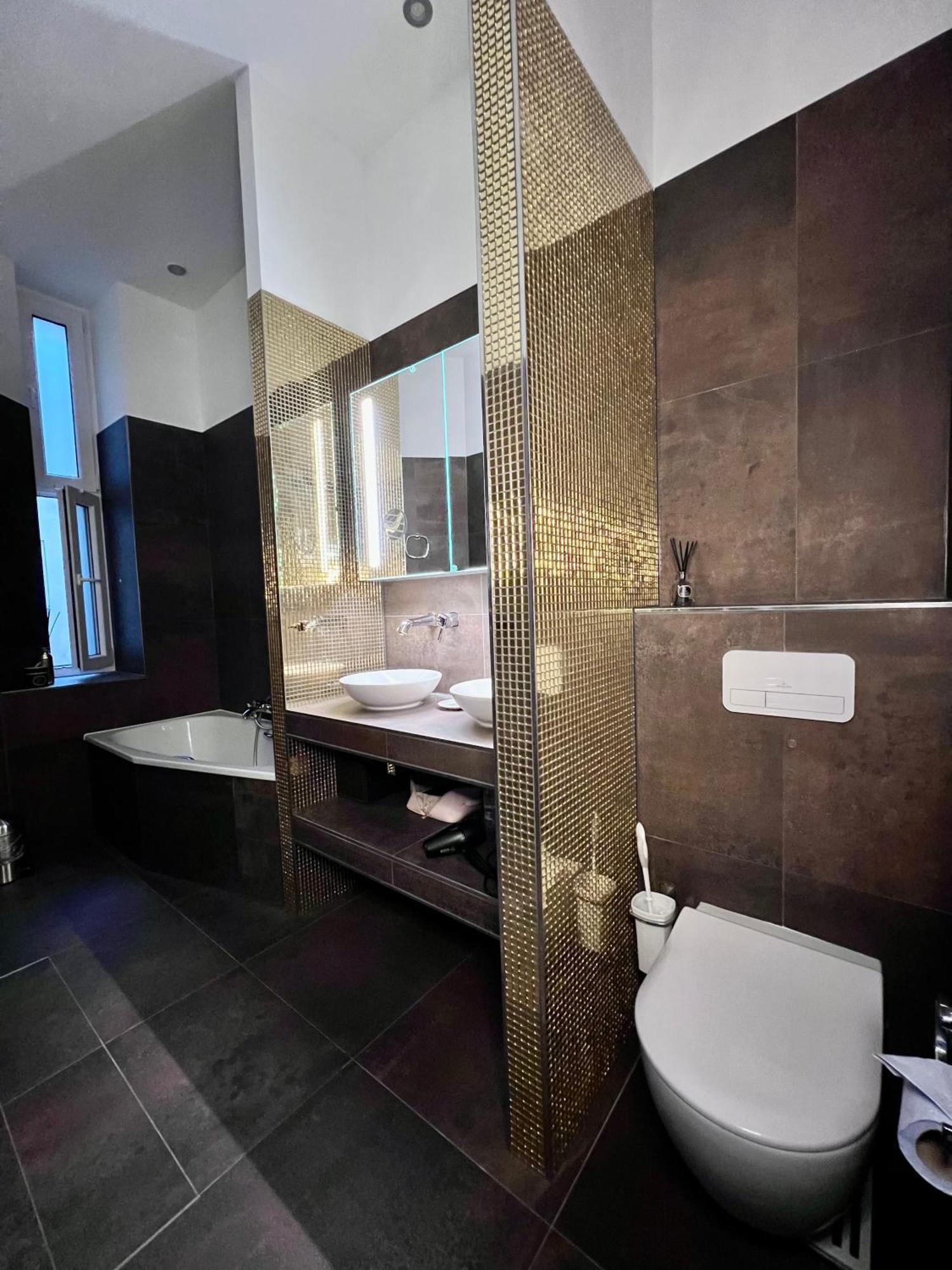 Berlin-flair Beim Kurfurstendamm Apartamento Berlim